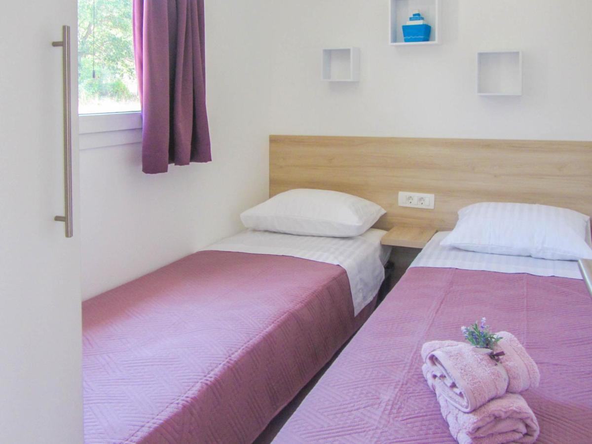Mobile Home Opal 2 Biograd Na Moru Habitación foto